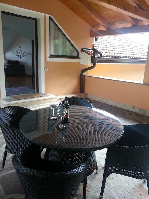 Apartment Pergola Veprinac Buitenkant foto